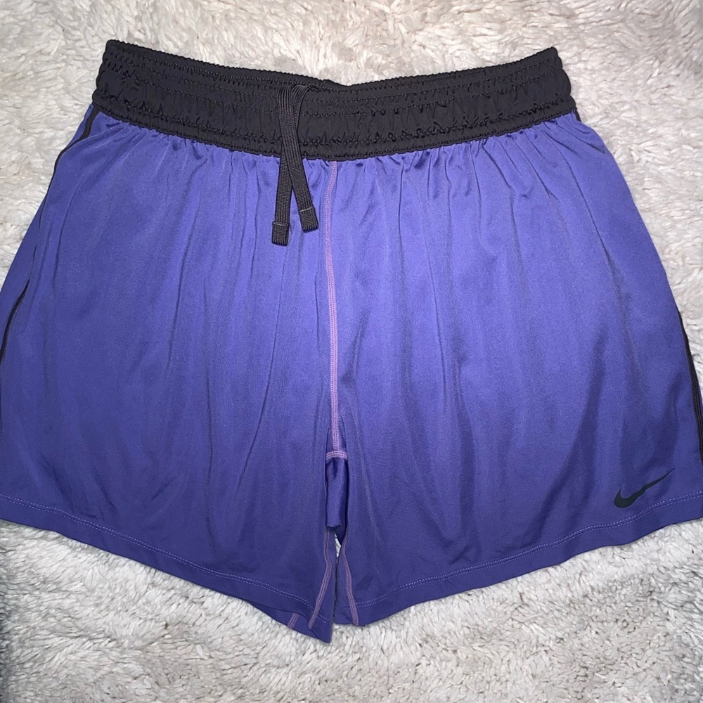 Nike short